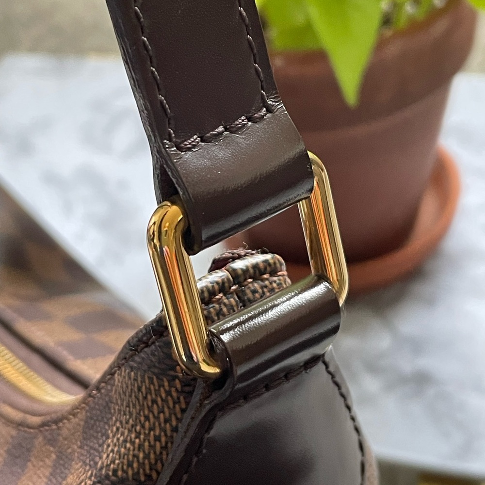 Louis Vuitton Bloomsbury PM Bag - Like New (Authentic) - Picture 13 of 15